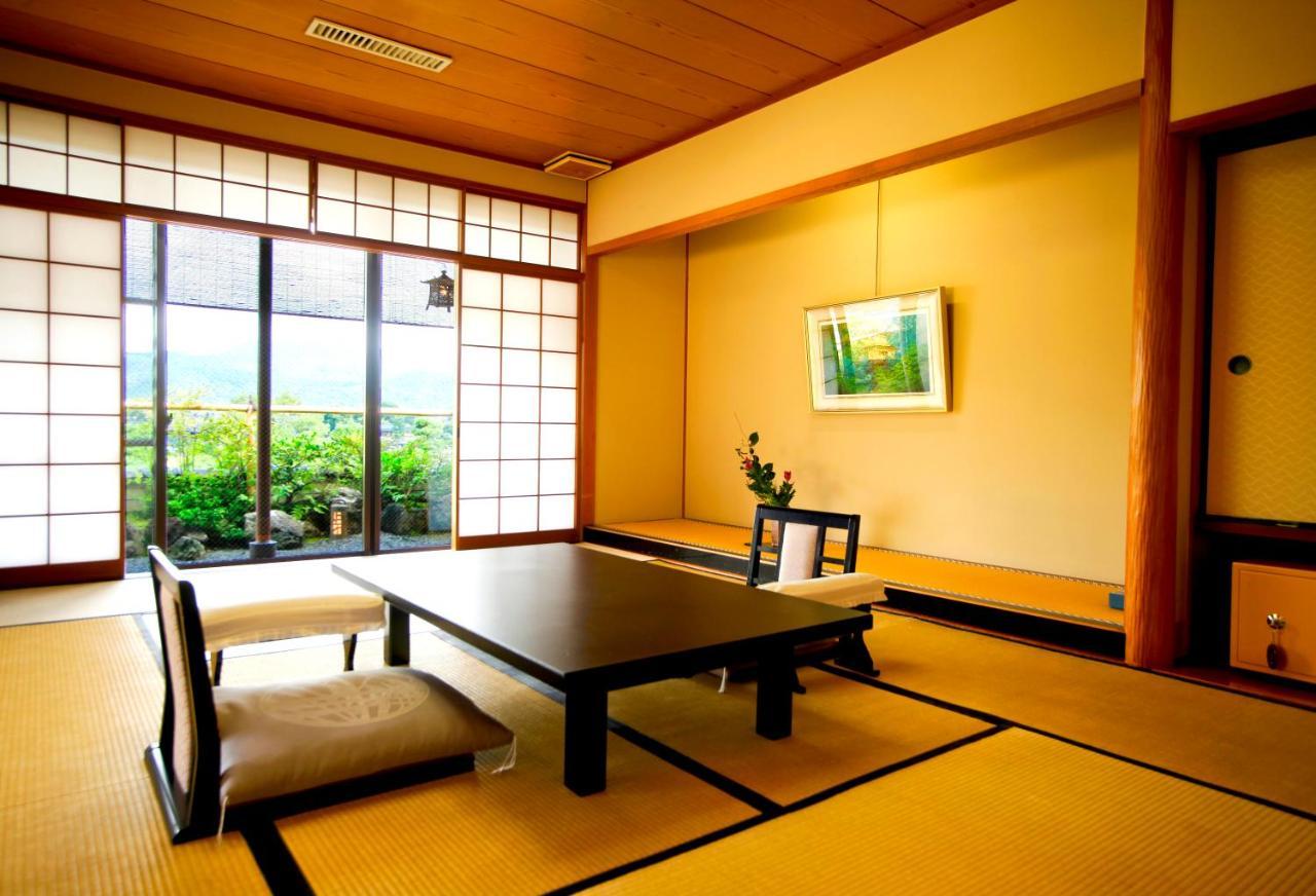Kyoto Arashiyama Onsen Ryokan Togetsutei Экстерьер фото